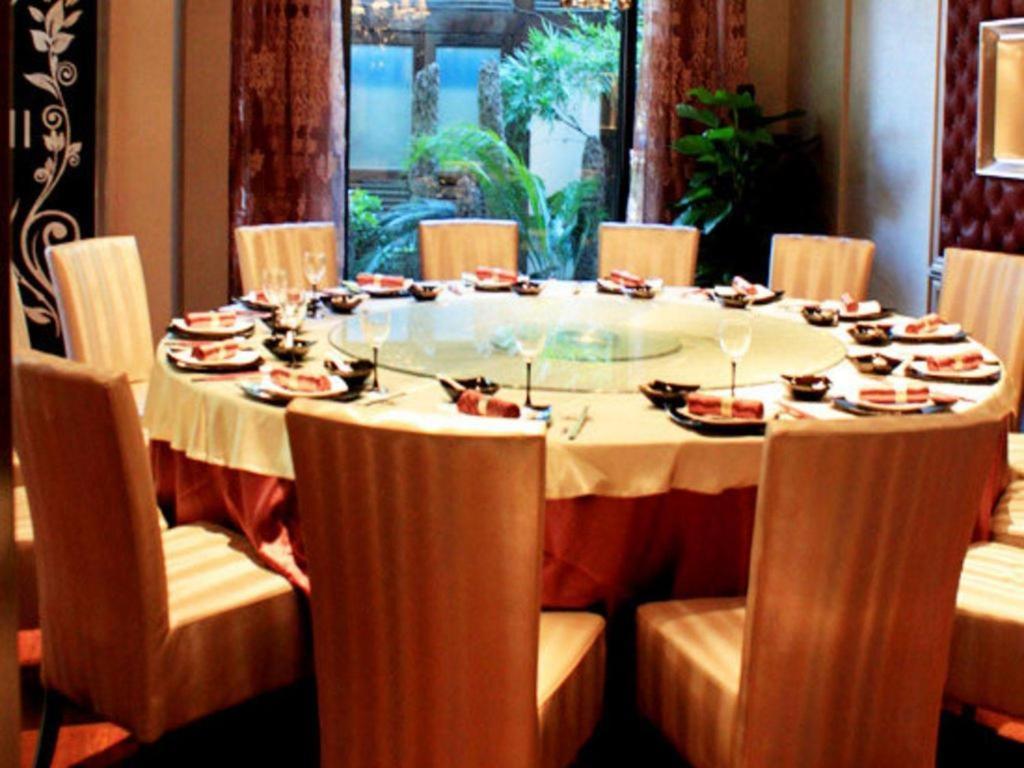 วู่หยาง ฮอลิเดย์ โฮเต็ล หางโจว Hotel ภายนอก รูปภาพ