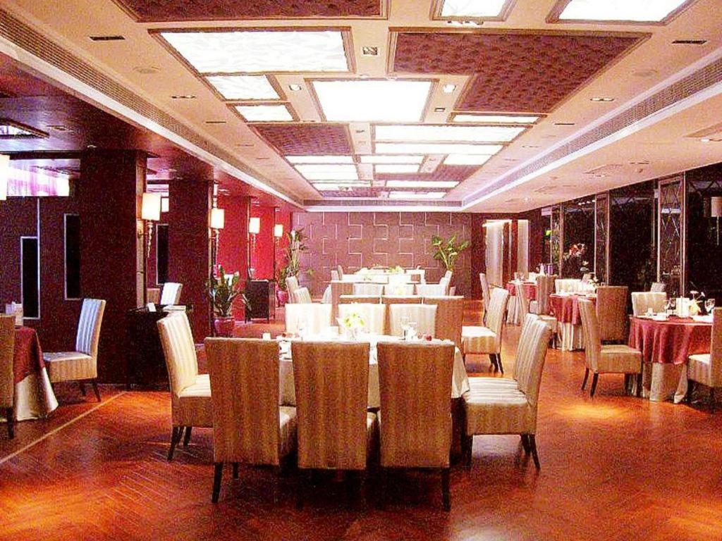 วู่หยาง ฮอลิเดย์ โฮเต็ล หางโจว Hotel ภายนอก รูปภาพ