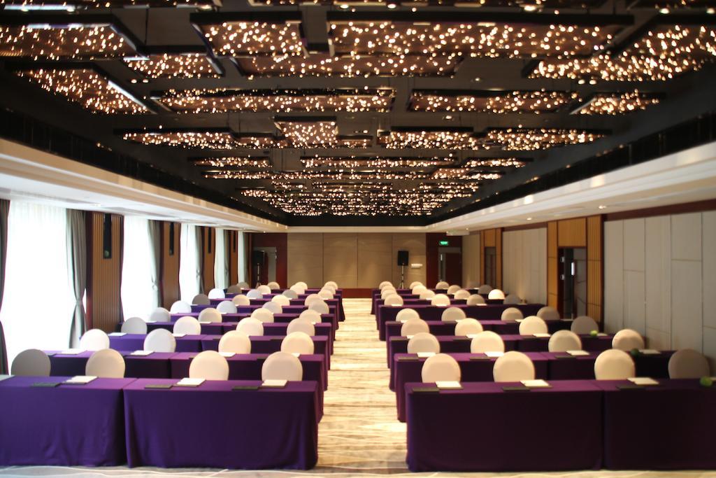 วู่หยาง ฮอลิเดย์ โฮเต็ล หางโจว Hotel ภายนอก รูปภาพ
